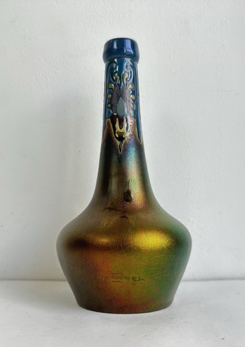 Ancien vase céramique irisée