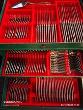 menagere en inox 122 pieces en coffert de rangement (il manque 1 petit couteau