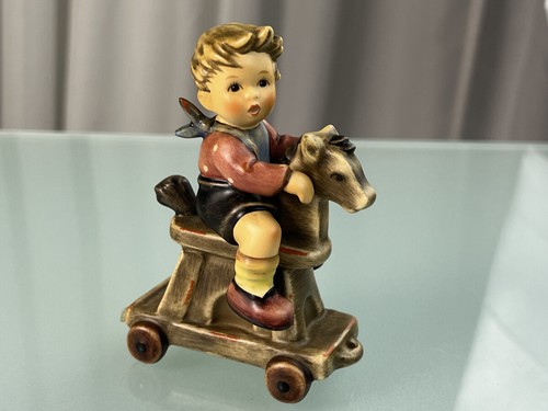 Figurine hummel 2020 fier - hummel,