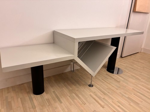 Bang olufsen table - –,