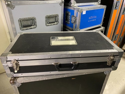 Flight case x 38 5 - case,