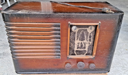 Ancien poste tsf - tsf, 40-50