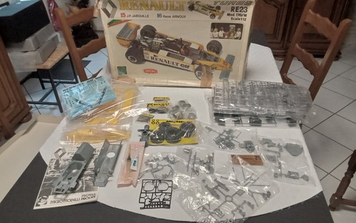 Protar maquette a - 1/12,