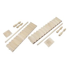 Escalier miniature en bois à