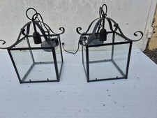 Paires De Lanternes En Fer