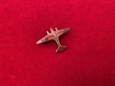 Scott’s Display Badge C W A Scott's First Flying For All Display 1935 DH88 Comet