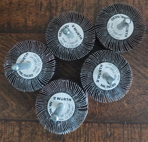 Roues lamelles sur - à,