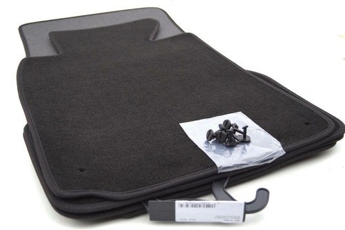 Tapis voiture neuf - voiture,