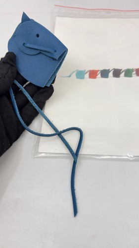 Hermès blue leather tete - hermès,