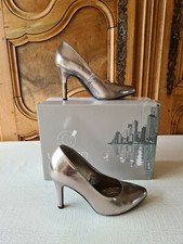 Paire d'escarpins chaussures