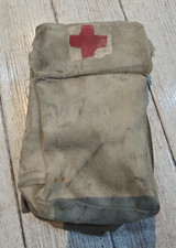 TROUSSE DE PREMIERS SECOURS