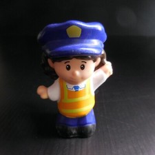 2013 MATTEL LITTLE PEOPLE Miniature Toy Police Character Figure N5849