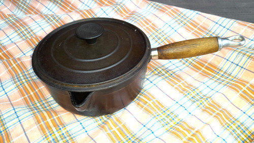 Ancienne casserole cousances - ancienne,