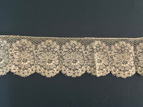 Volant ancien dentelle - ancien, fine