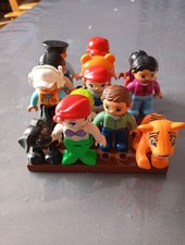 lot de 13 personnages et