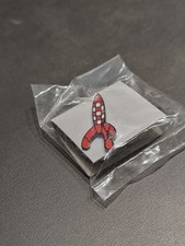 Pin's métal fusée tintin