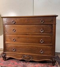 Commode style Louis XV en