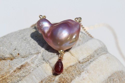 Collier pendentif très grande - collier,