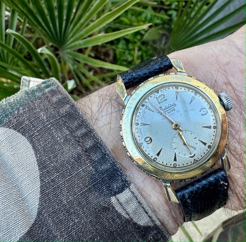 Montre ancienne précisa - ancienne, luxe