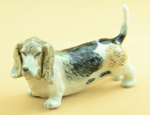 Poupées maison basset hound - maison,