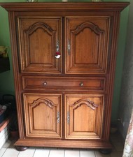 Magnifique meuble cache