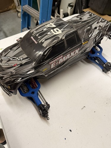 Traxxas maxx brushless - e-maxx,