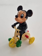 MICKEY ANCIEN SUR SON VÉLO