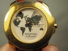 MONTRE BRACELET VINTAGE BULOVA POUR BENETTON VINTAGE QUARTZ WATCH