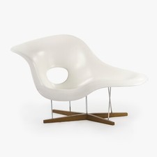 La Chaise Lounge Chair by Charles and Ray Eames for Vitra C. 2005 Herman Miller