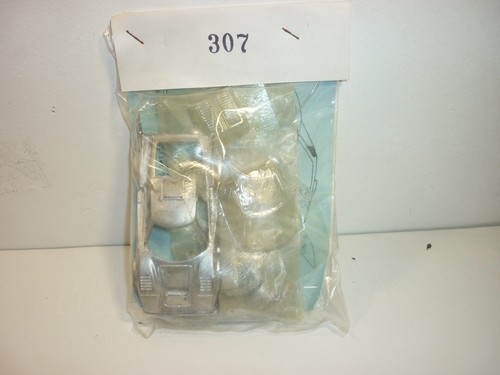 Kit metal manou ligier - 1/43,