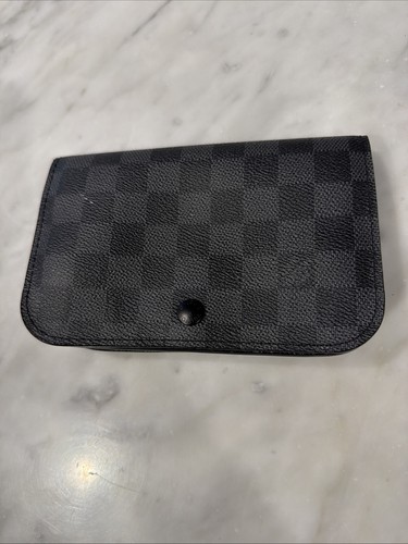 Authentic louis vuitton - louis,