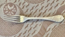 FOURCHETTE DE TABLE EN METAL