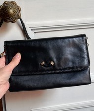 Sac pochette en cuir noir