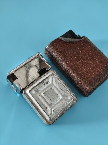 Briquet ancien feudor vintage - ancien,