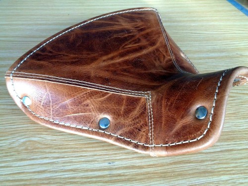 Dessus selle cuir - dessus,