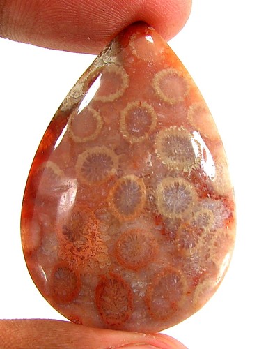 Cabochon pierre corail - de, en
