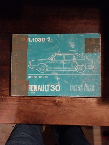 Renault catalogue pieces - 30,