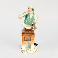 Antique Meissen Porcelain Figurine of 'The Soup Seller', Cris de Paris no. 10
