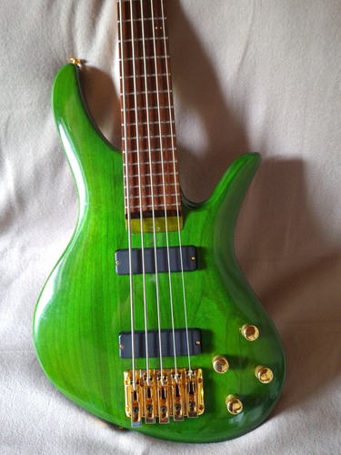 Samick basse cordes - samick, 5-cordes