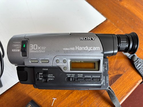 Sony handycam ccd - sony,