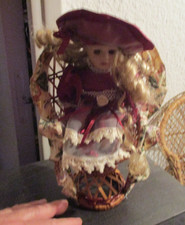 Ancien Petit Fauteuil Rotin Style Emmanuelle idéal ancienne Poupée Barbie Ours