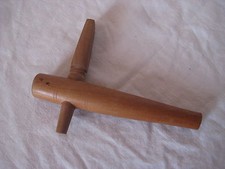 Robinet en bois 16,5 cm de