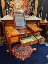 Coiffeuse d'époque XVIIIe à