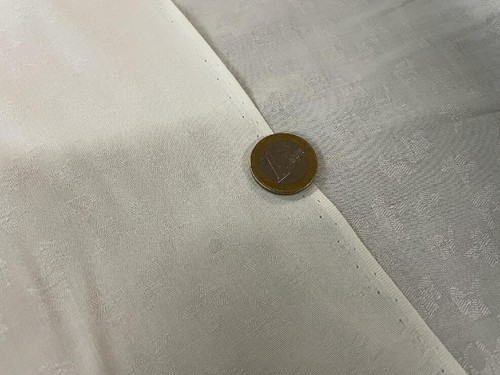 Tissu coton fin brodé - coton,