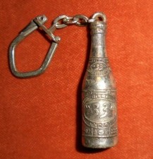 Key Ring Beer 33 Export 5.2cm High Bottle (Horseshoe Buckle)