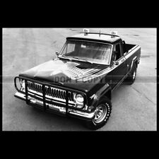 Photo A.020291 JEEP J10 GOLDEN EAGLE 1977