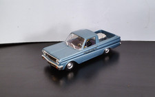 Voiture 1/43 - Universal