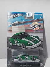 Hot Wheels 1/64 🇨🇵