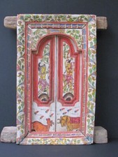 Antique paire de Volets en Bois de Bali