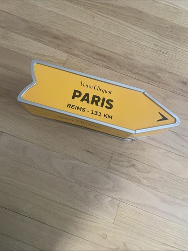 Veuve clicquot champagne paris - clicquot,